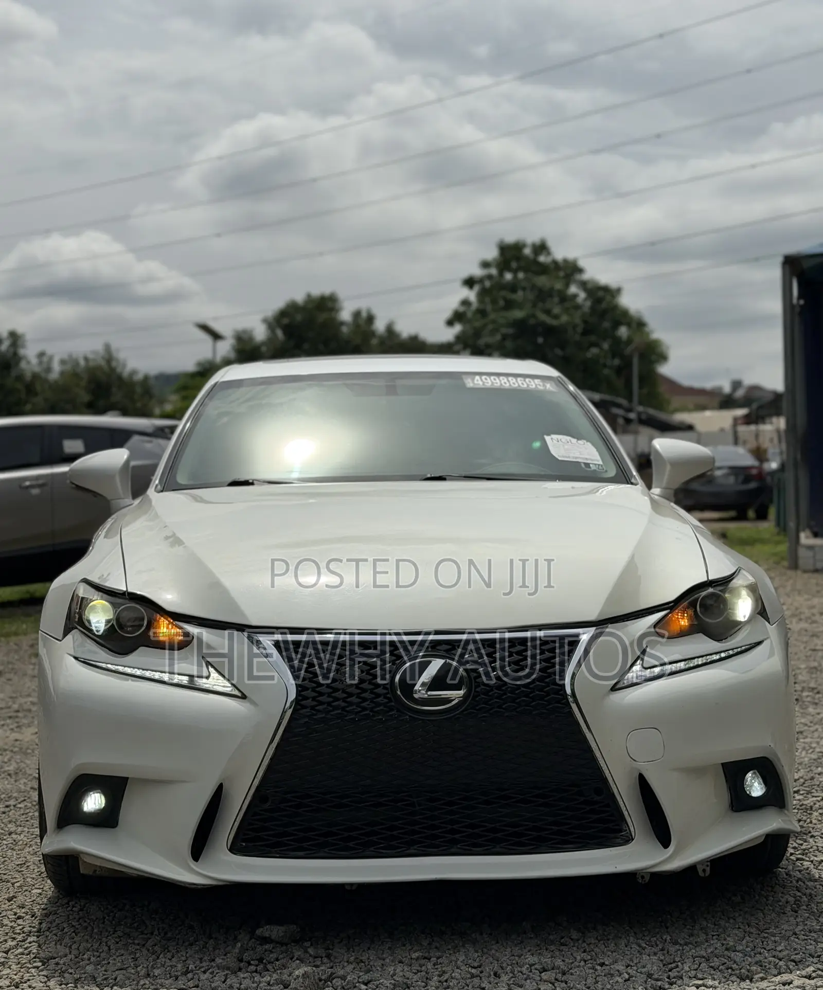 Lexus IS 300 AWD 2017 White