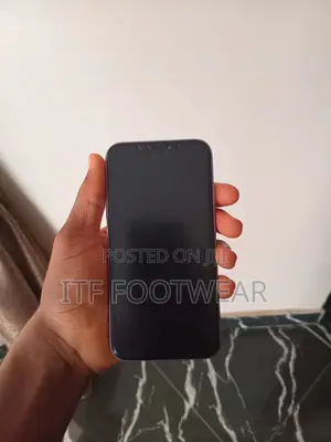 Apple iPhone 11 64 GB Purple