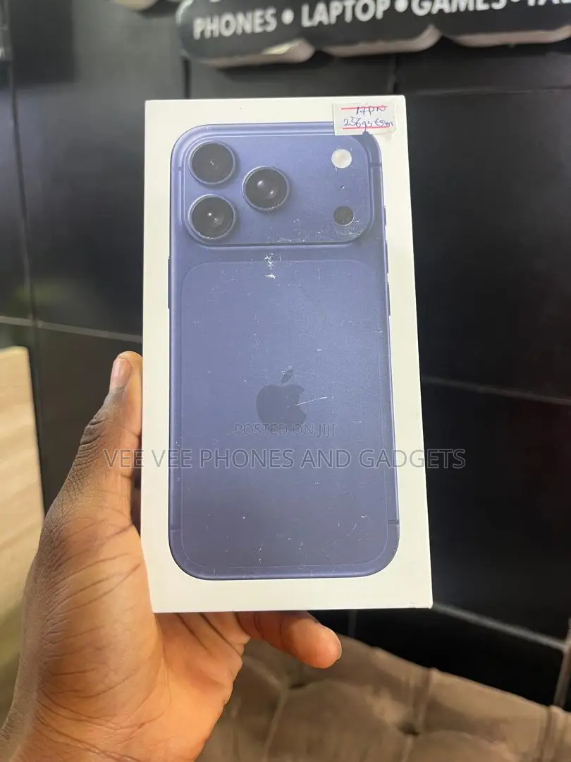 New Apple iPhone 17 Pro 256 GB Blue