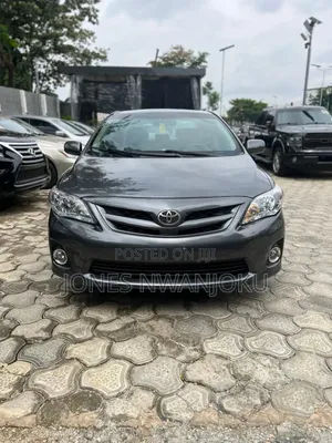 Toyota Corolla 2013 Gray