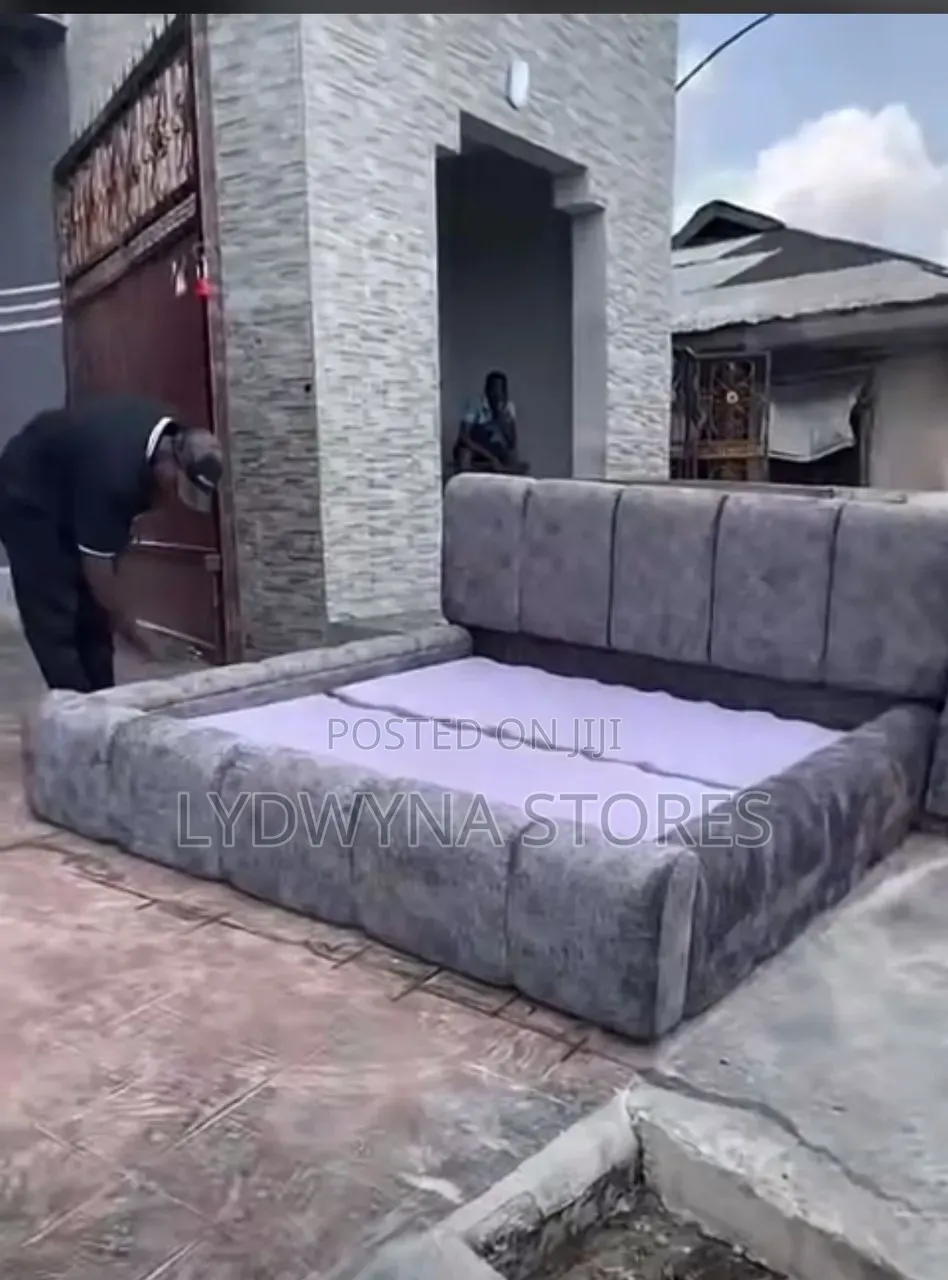 Unique Relaxable Quality 6by6 Bubble Bedframe
