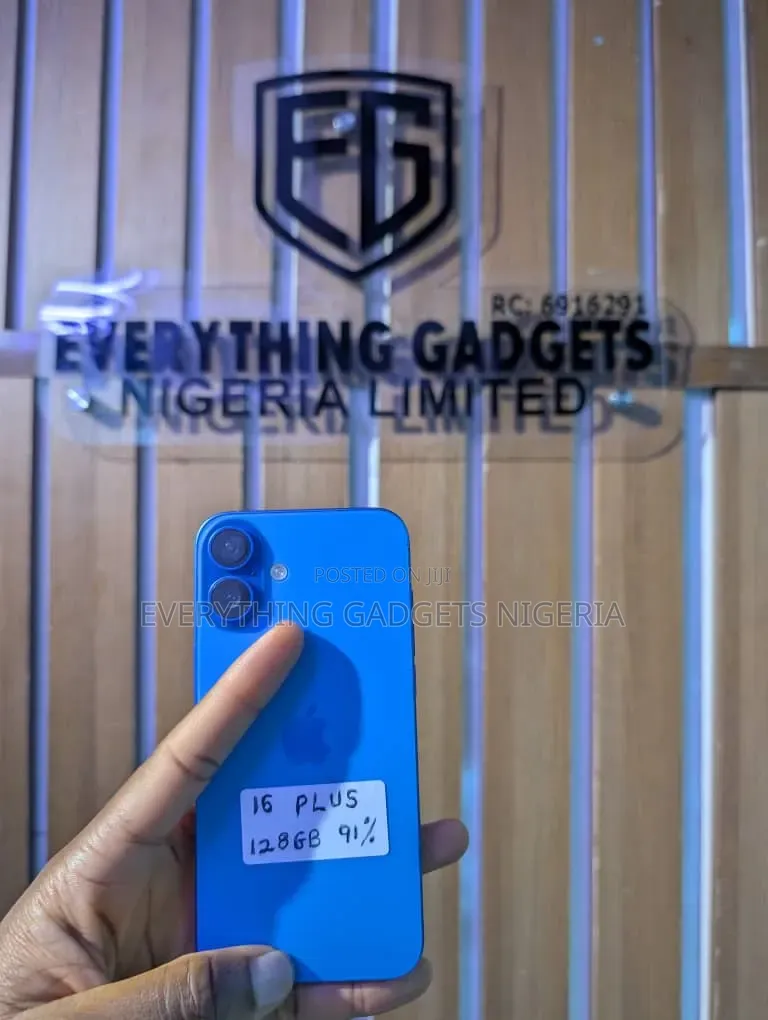 Apple iPhone 16 Plus 128 GB Blue
