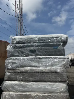 6 by 6 Canadian Posture Pedic Mattress