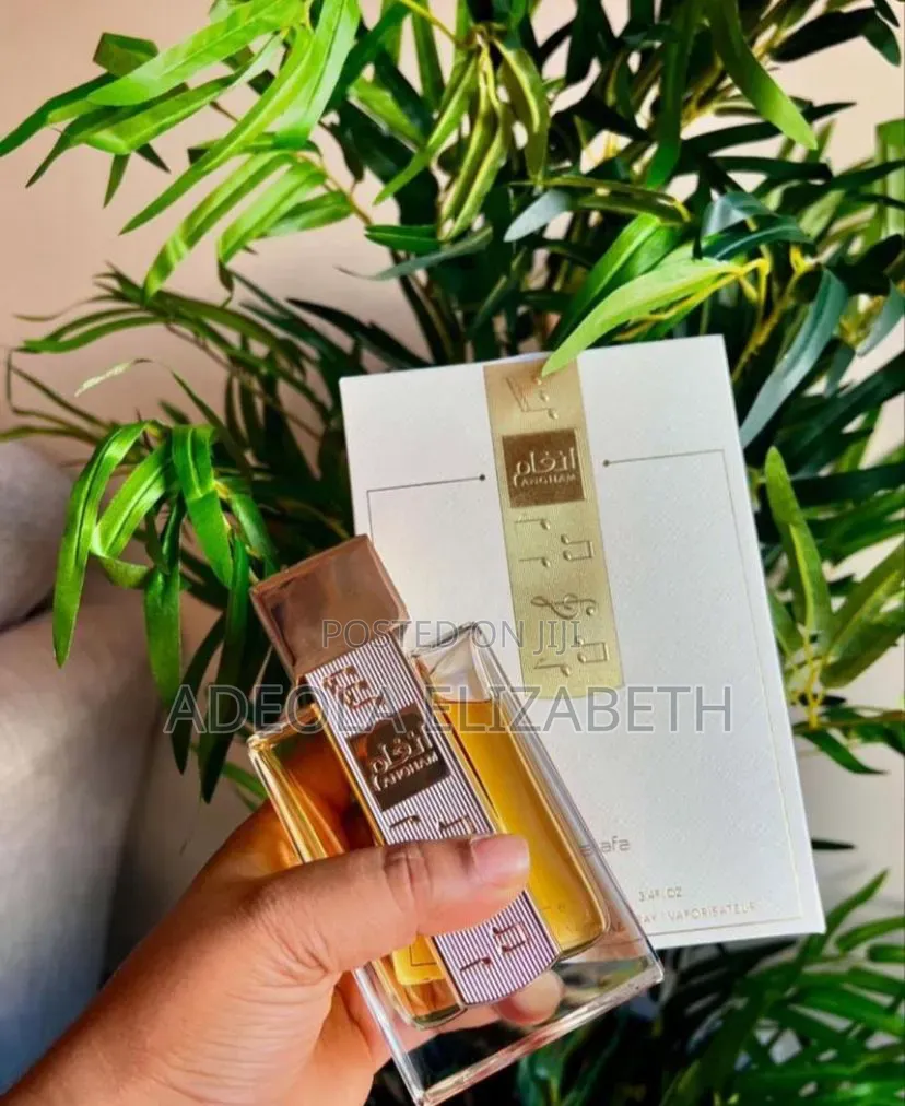 El Scentual Bliss and Tees