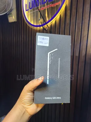 New Samsung Galaxy S25 Ultra 256 GB Silver