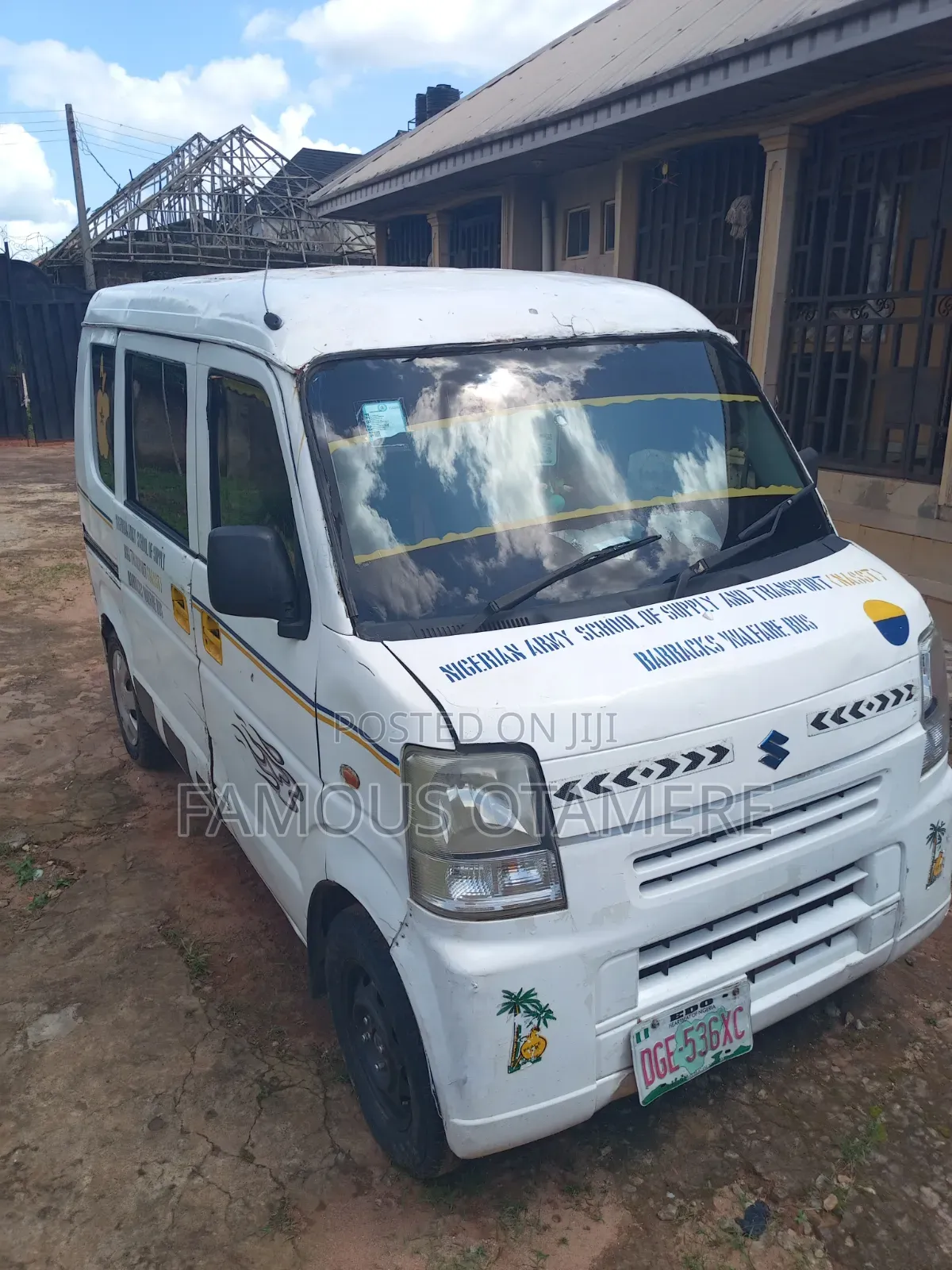 Suzuki Every 2010 White