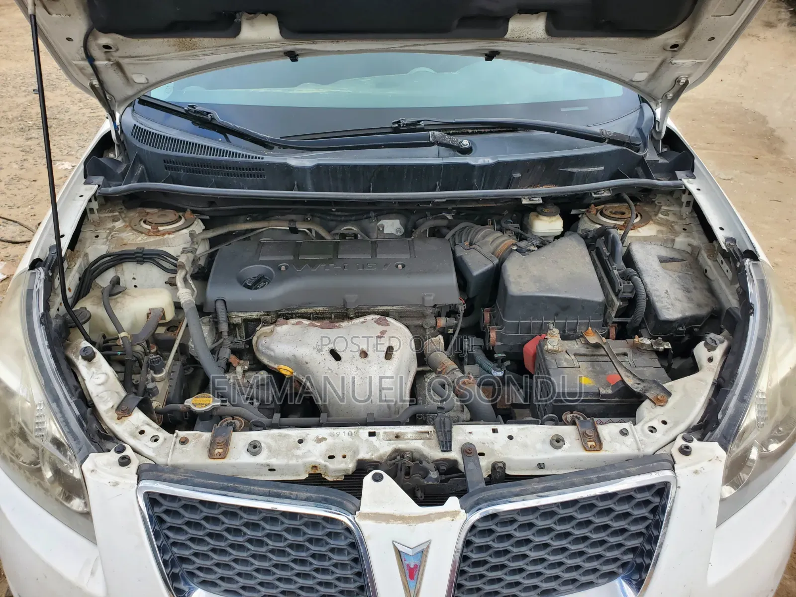 Pontiac Vibe 2009 White