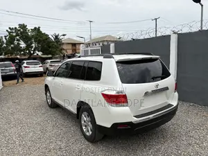 Toyota Highlander 2013 White