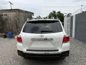 Toyota Highlander 2013 White