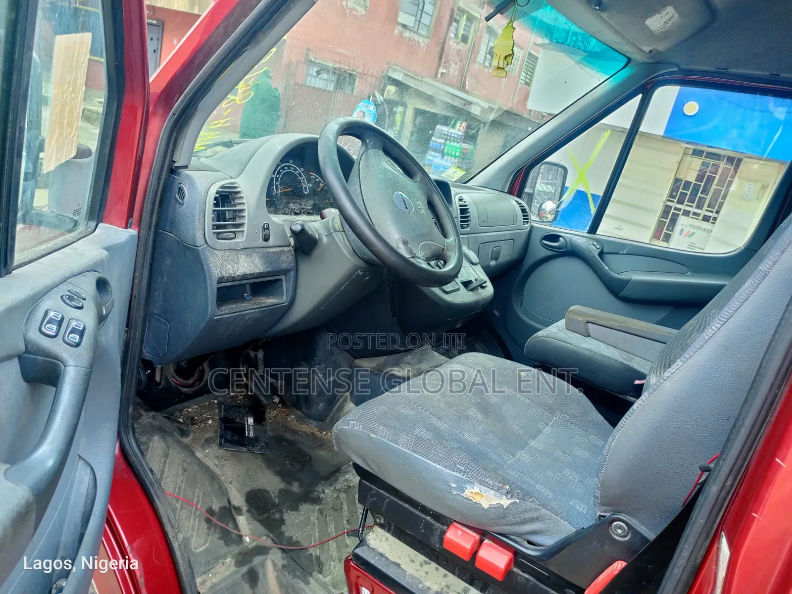 Mercedes-Benz Sprinter 1999 Red