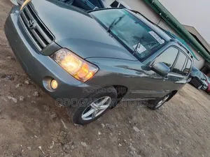 Toyota Highlander 2006 Gray