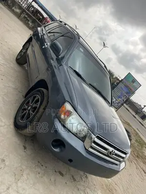 Toyota Highlander V6 FWD 2004 Blue
