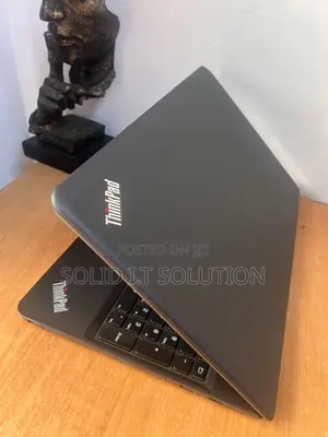Laptop Lenovo 8GB Intel Core i5 SSD 250GB