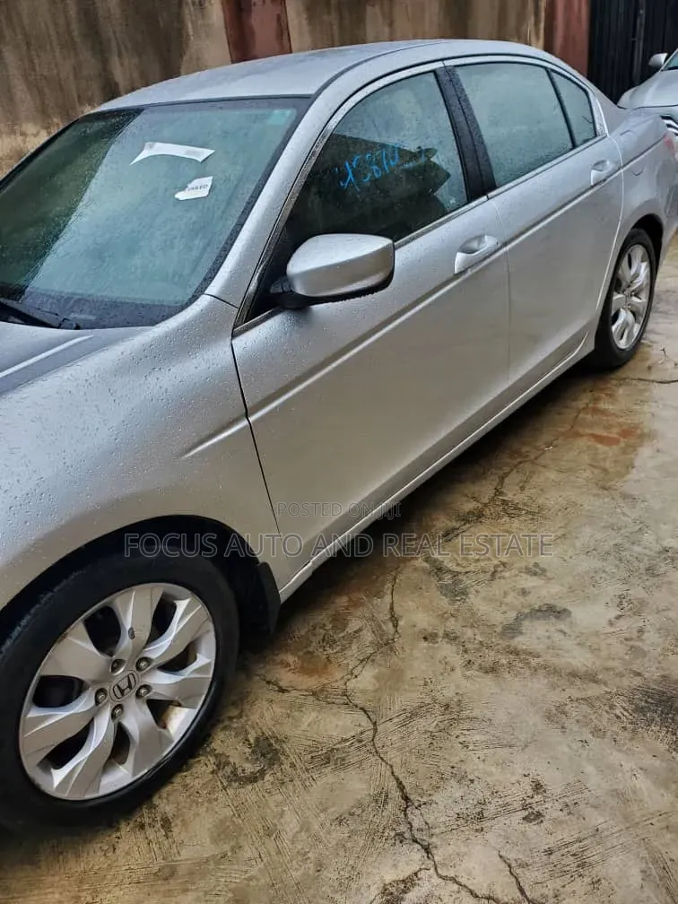 Honda Accord 2008 Silver