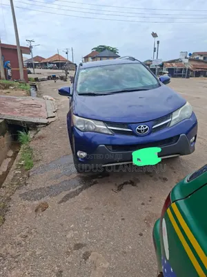 Toyota RAV4 Limited 4dr SUV AWD (2.5L 4cyl 6A) 2015 Blue