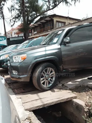 Toyota 4-Runner 2013