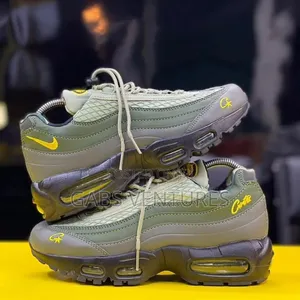Nike Air Max 95 Sneakers