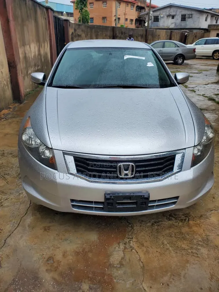 Honda Accord 2008 Silver