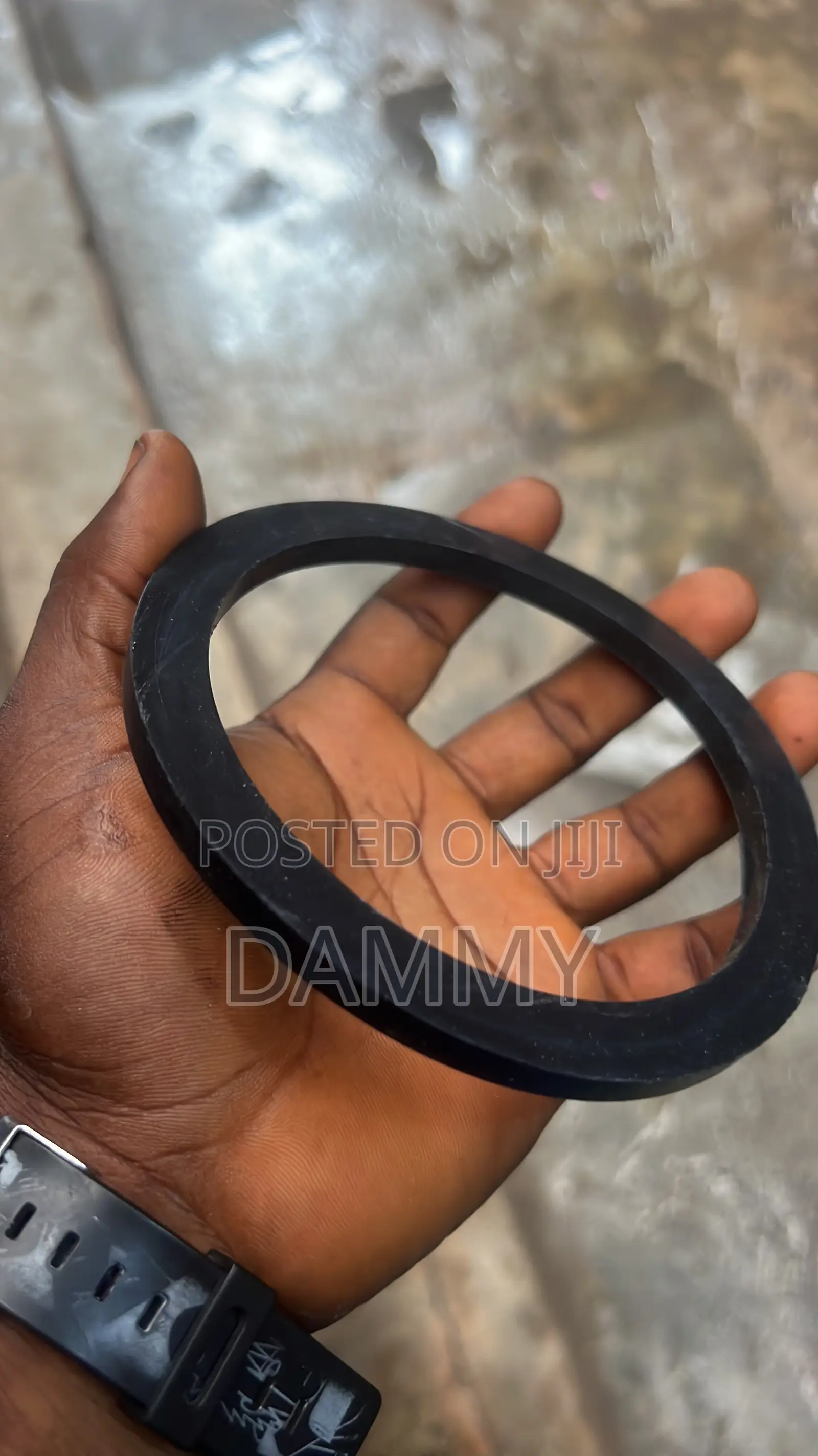 Black Rubber Ring