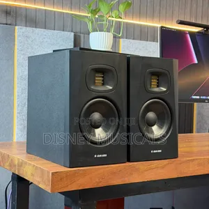 Adam Audio T8v