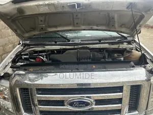 Ford E350 2013 White