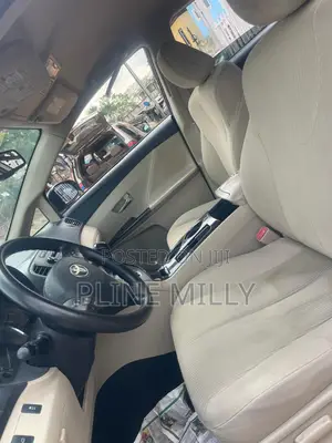 Toyota Venza 2010 Gold