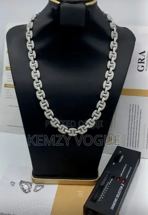 Banquette Cuban Link Neckchain