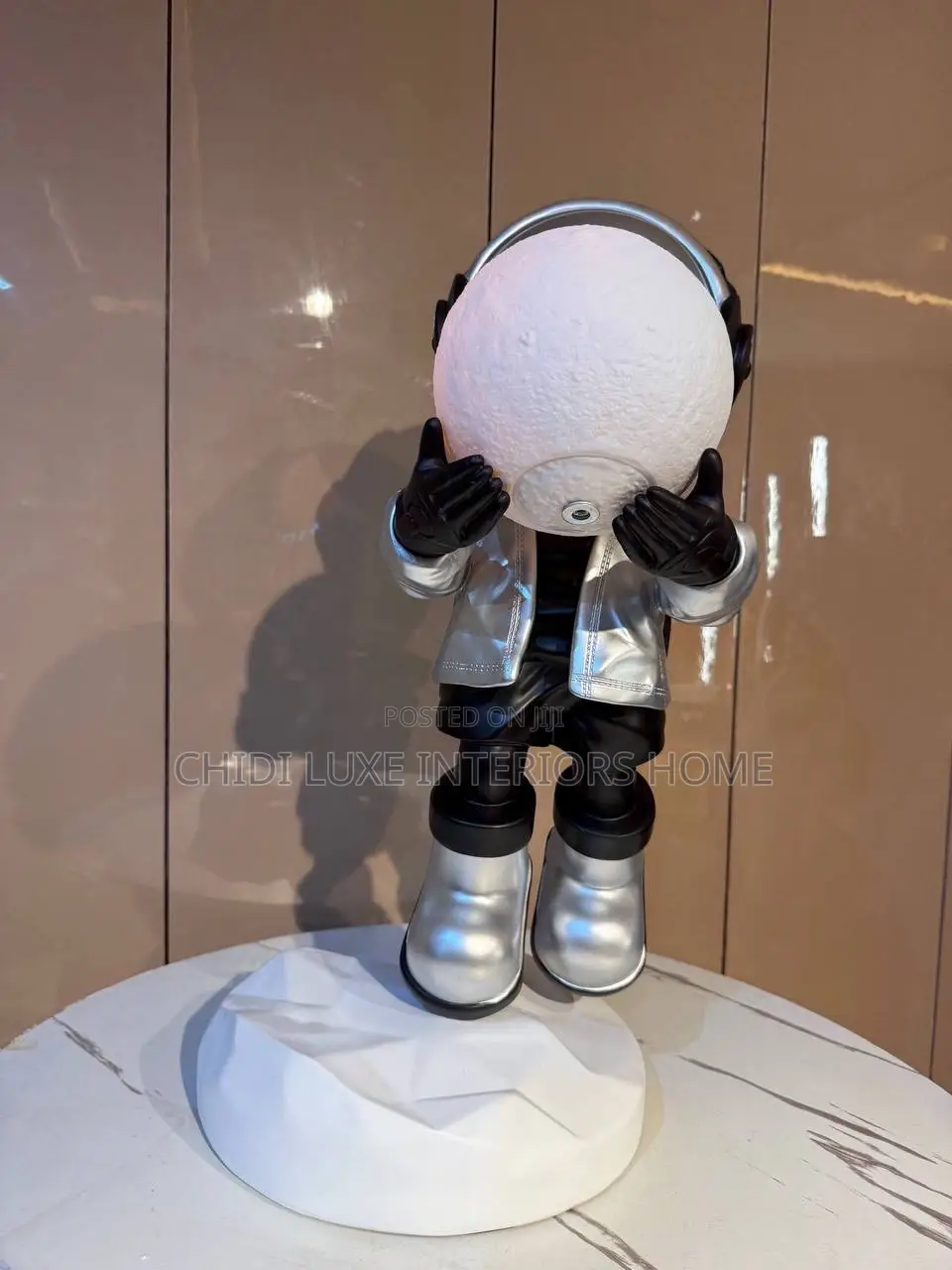 Luxury Floor Astronaut