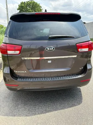 Kia Sedona 2016 Brown