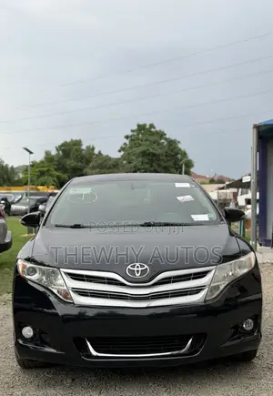 Toyota Venza XLE 2015 Black