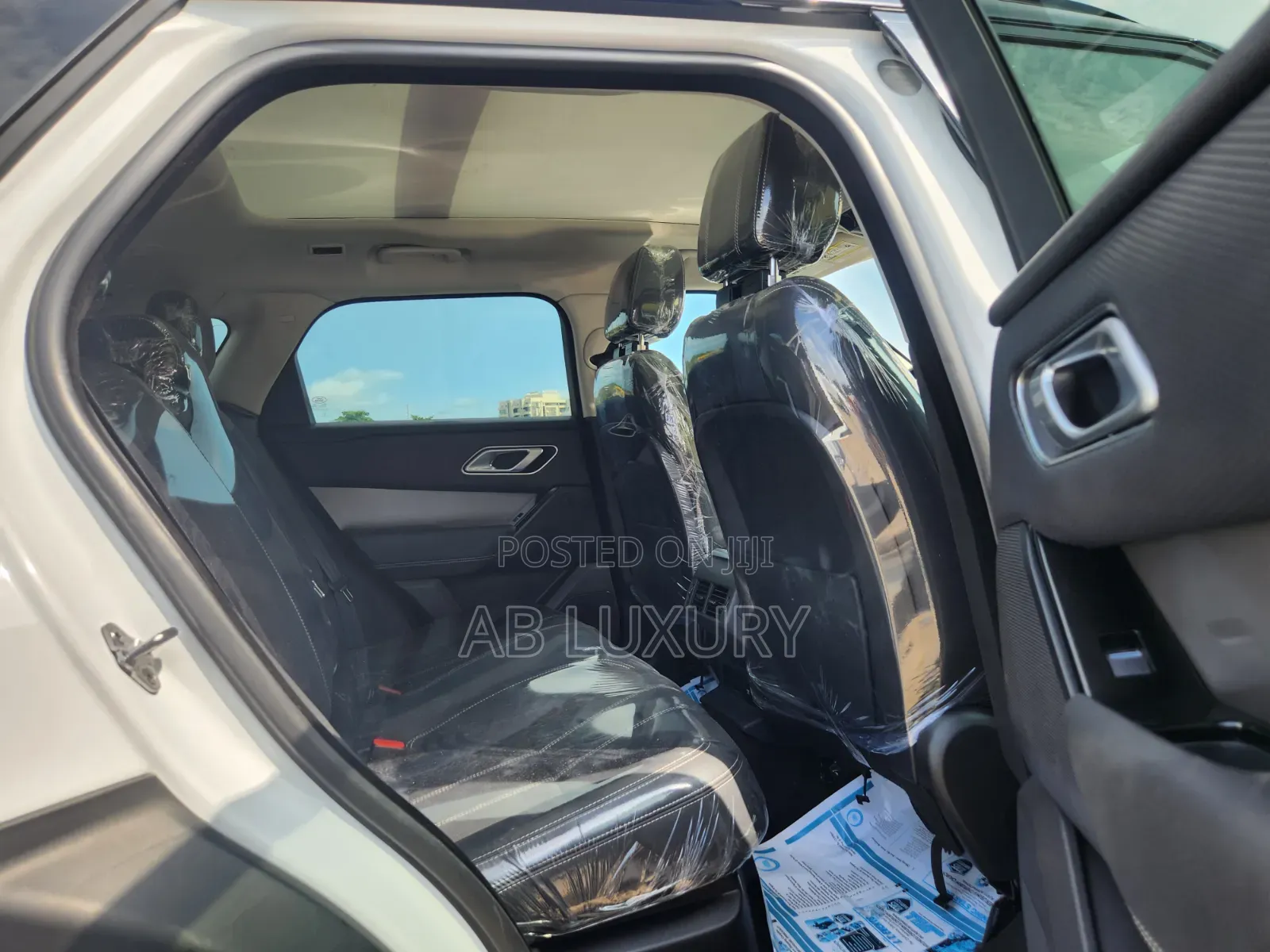Land Rover Range Rover Velar 2022 White