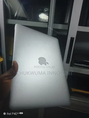 Laptop Apple MacBook Air 2017 8GB Intel Core i5 SSD 128GB