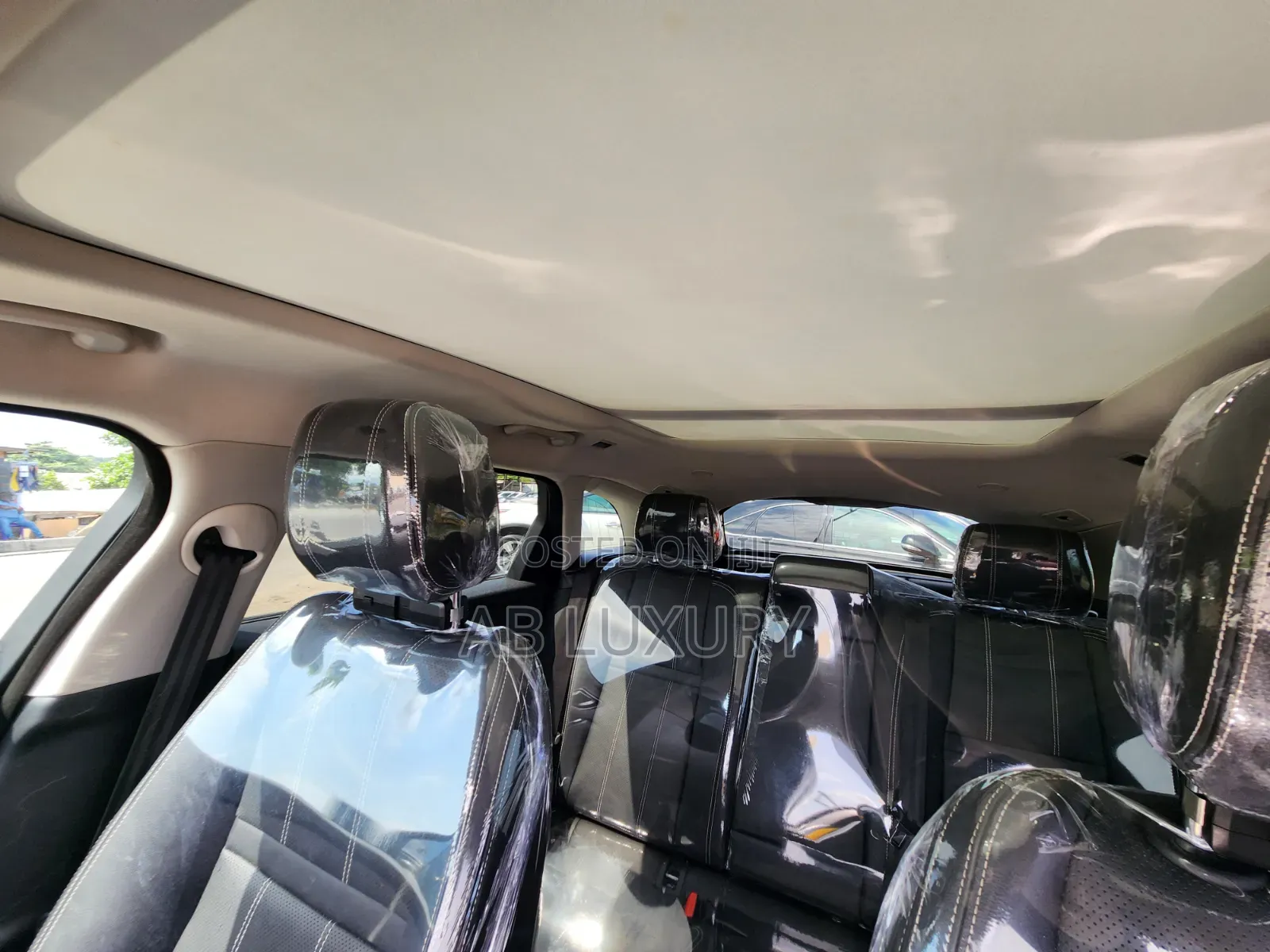 Land Rover Range Rover Velar 2022 White
