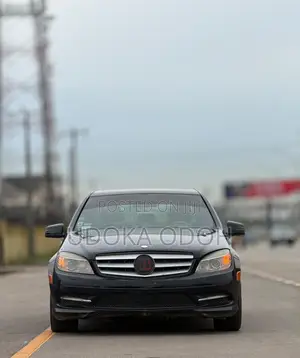 Mercedes-Benz C300 Luxury Sedan AWD (3.0L 6cyl 7A) 2008 Black