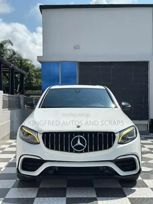 Mercedes-Benz GLC-Class 2019 White
