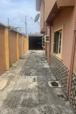 3bdrm House in Igboluwo Estate, Jumofak for rent