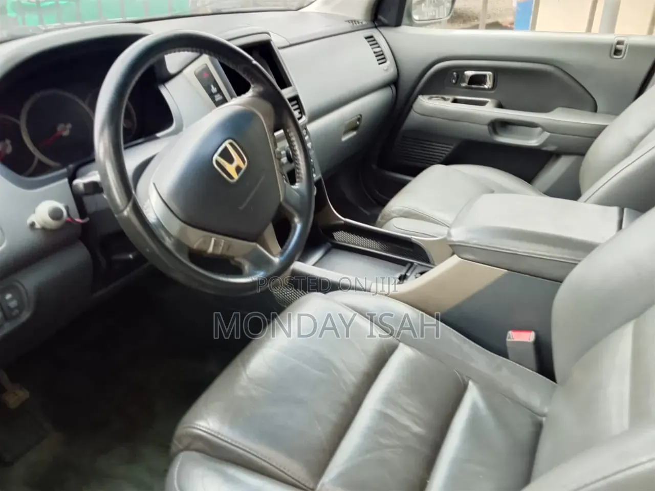 Honda Pilot 2004 Gray