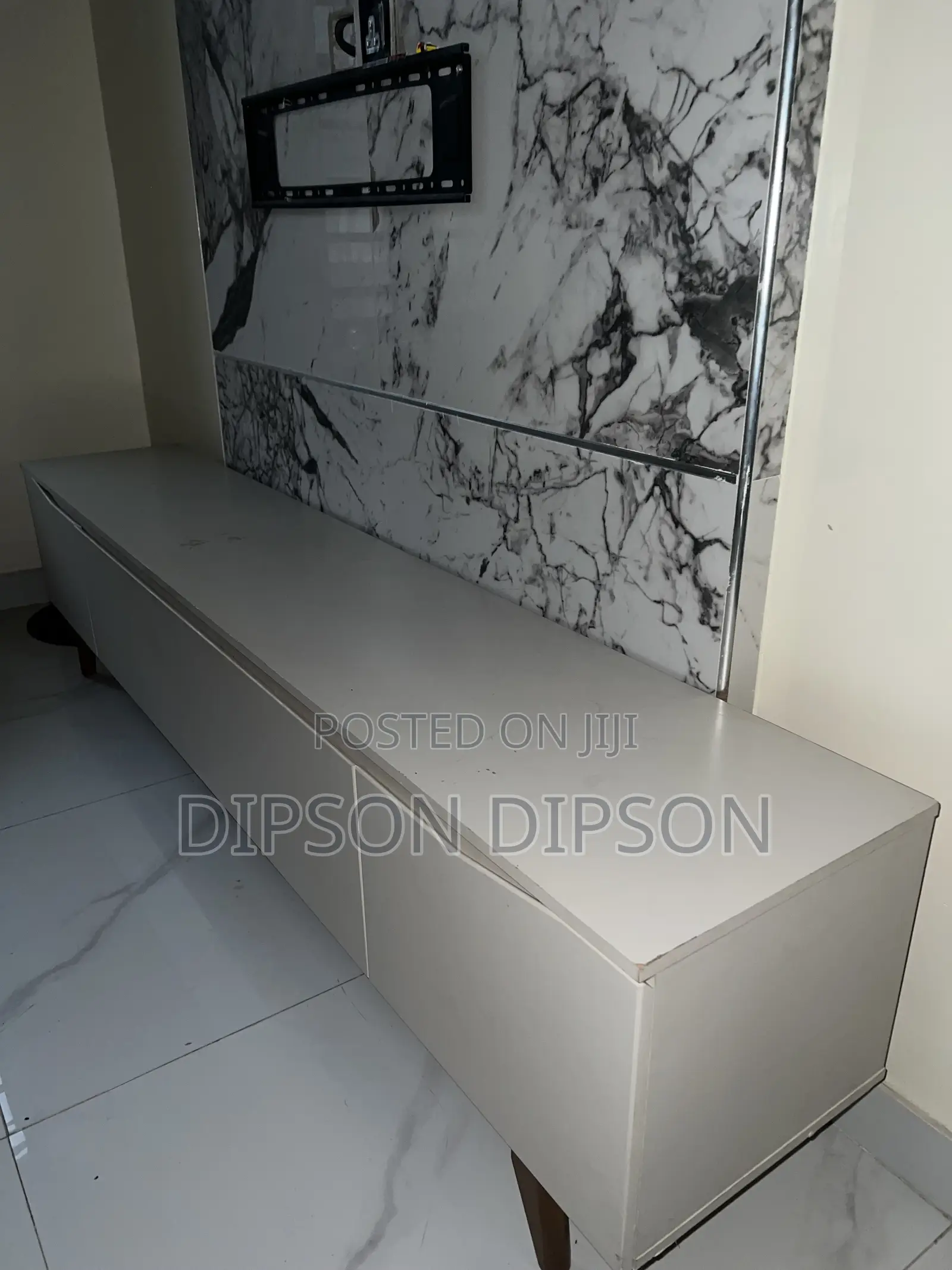Media Console