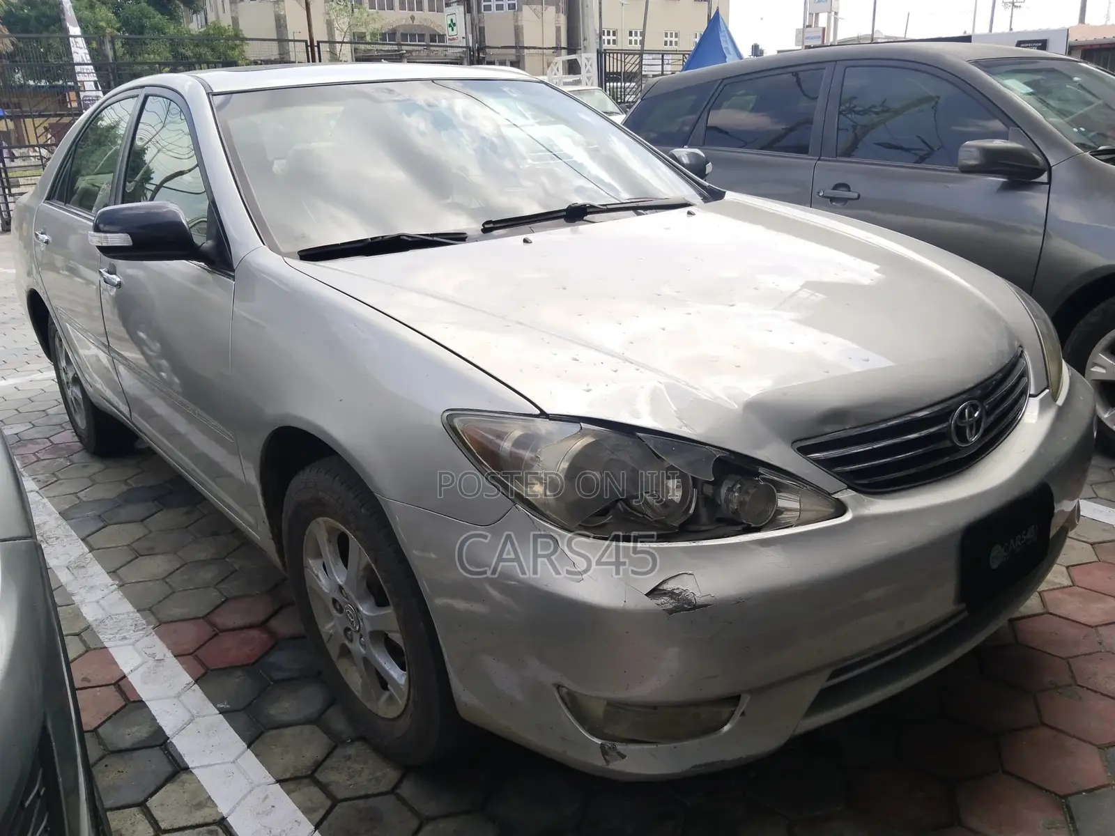 Toyota Camry 2005 Gray