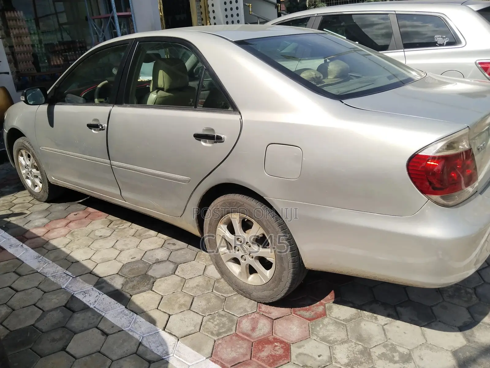 Toyota Camry 2005 Gray