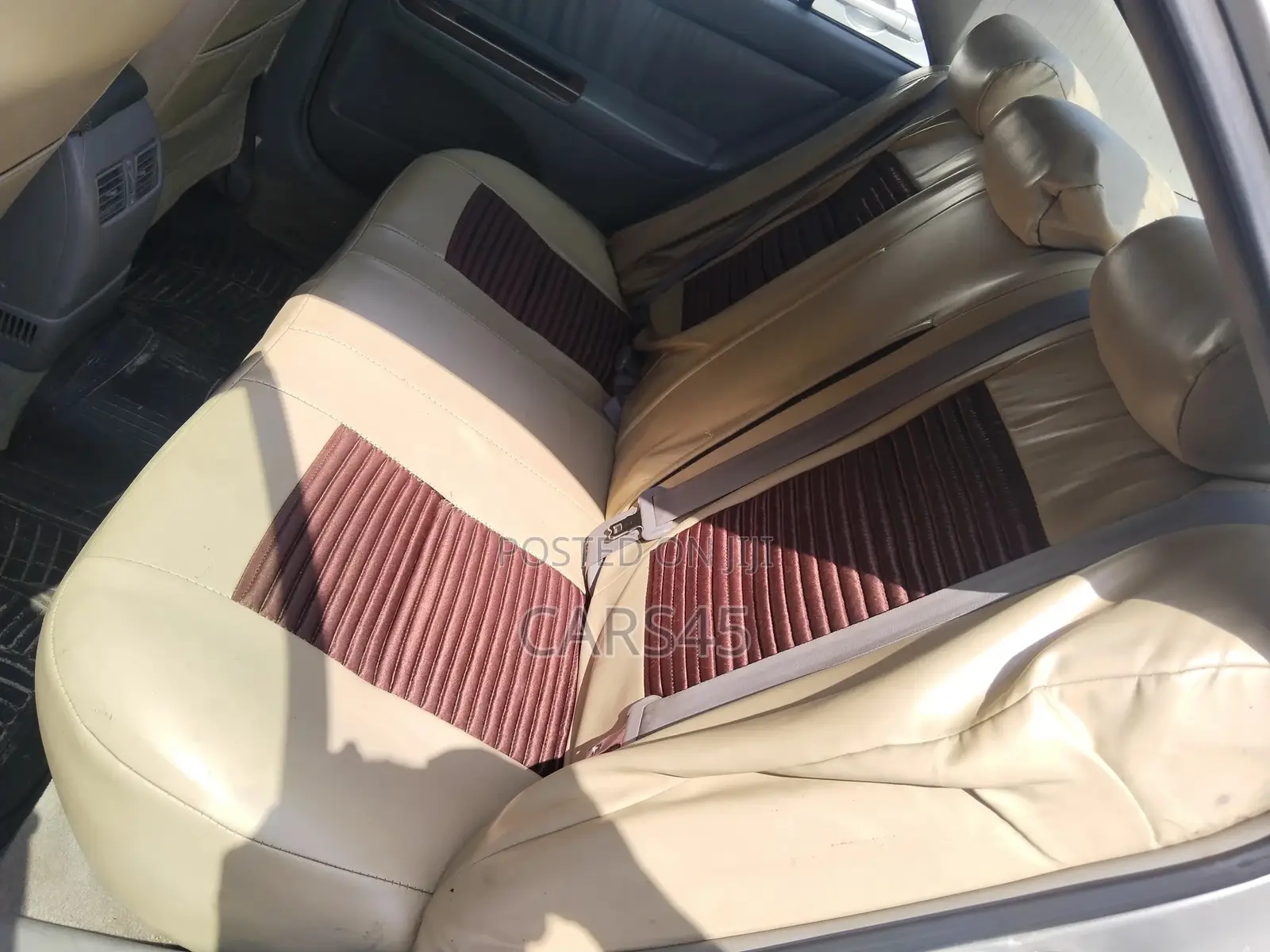 Toyota Camry 2005 Gray