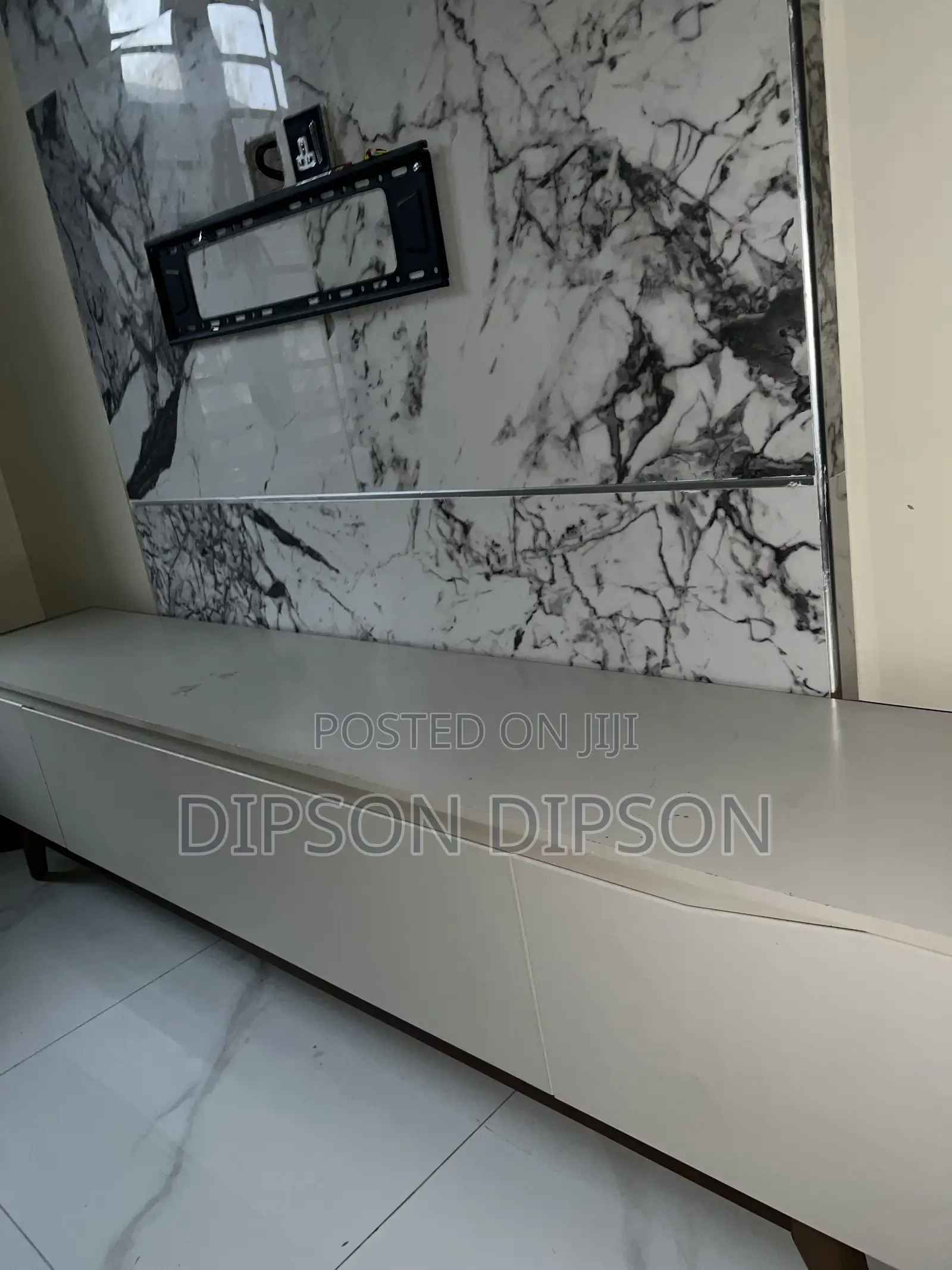 Media Console