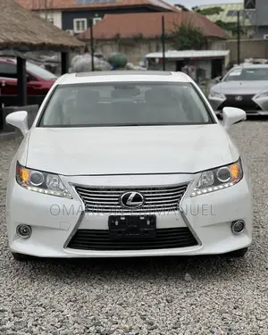 Lexus ES 2013 White