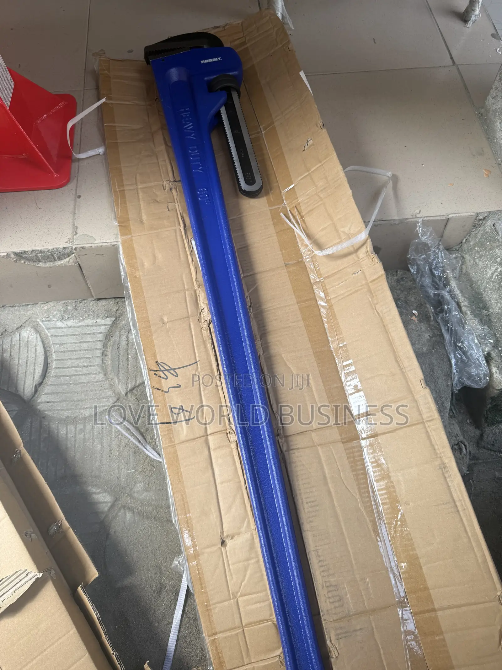 60”Heavy-Duty Pipe Wrench