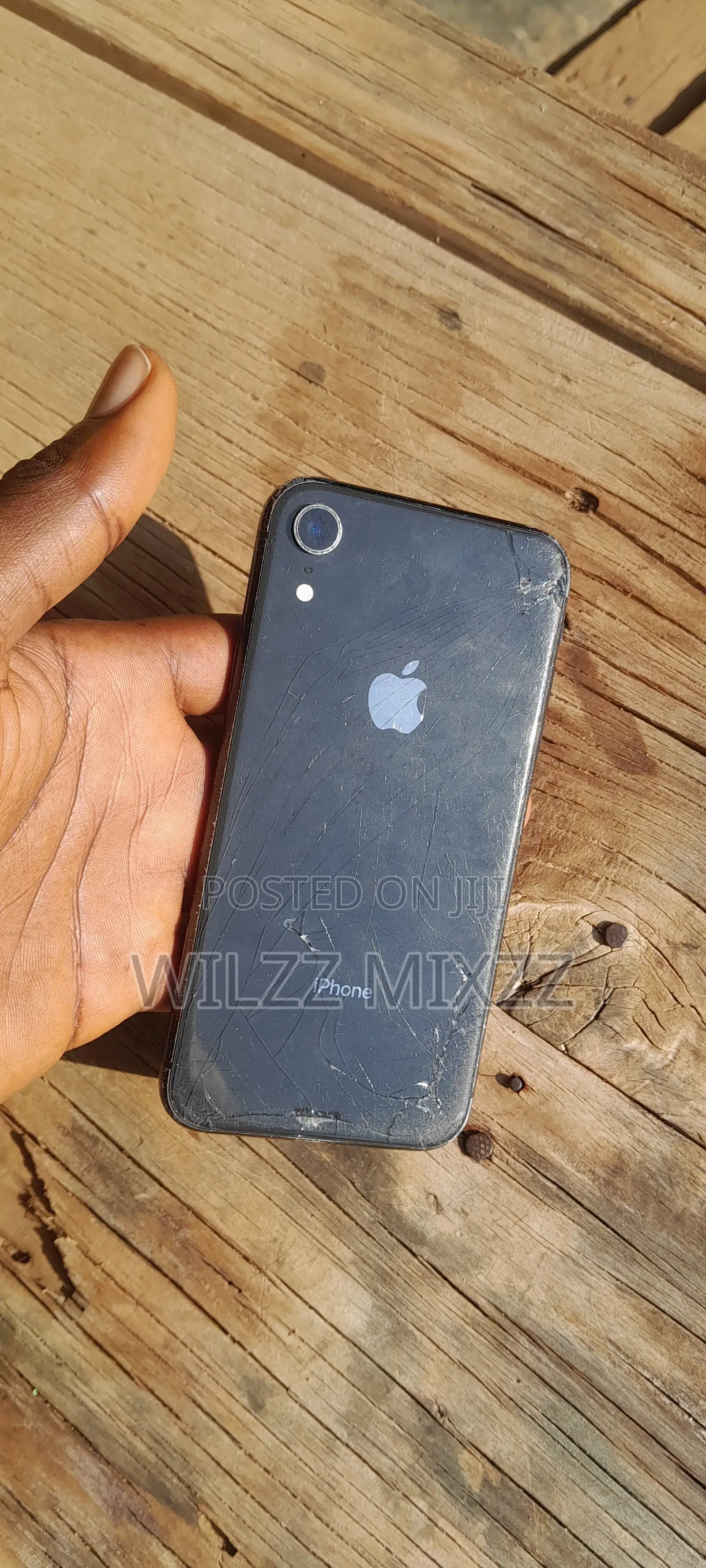 Apple iPhone XR 64 GB Black