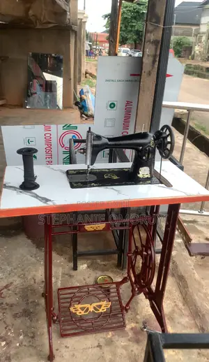 Used Manual Sewing Machine