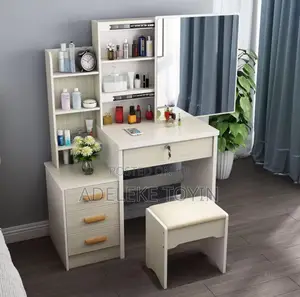 Queens Ladies Make-Up Table Set