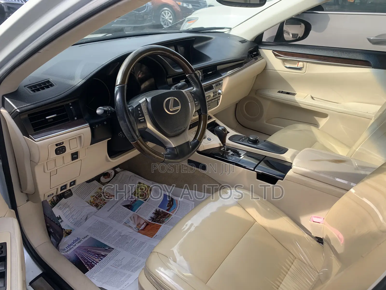 Lexus ES 2013 White