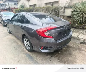 Honda Civic 2018 Gray