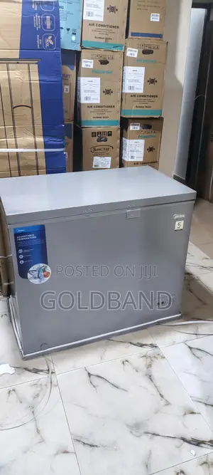 Midea Chest Freezer for Meat and Frozen Foods